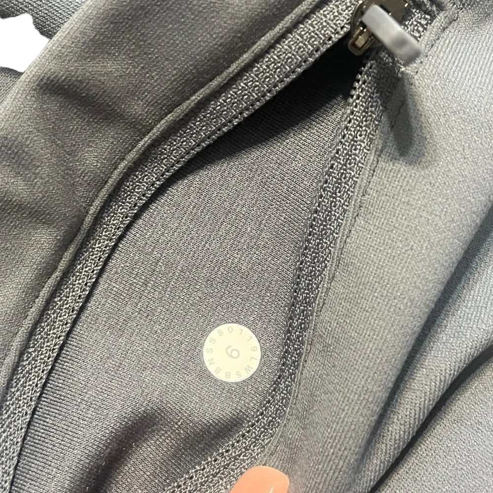 Lululemon Zoned In Tight leggings Moon Phase size 6